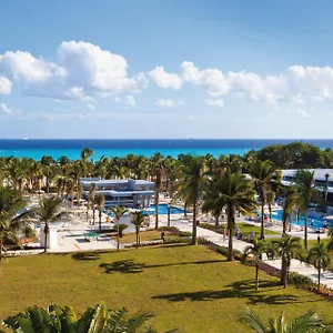 https://riu-palace-mexico.allrivieramayahotels.com