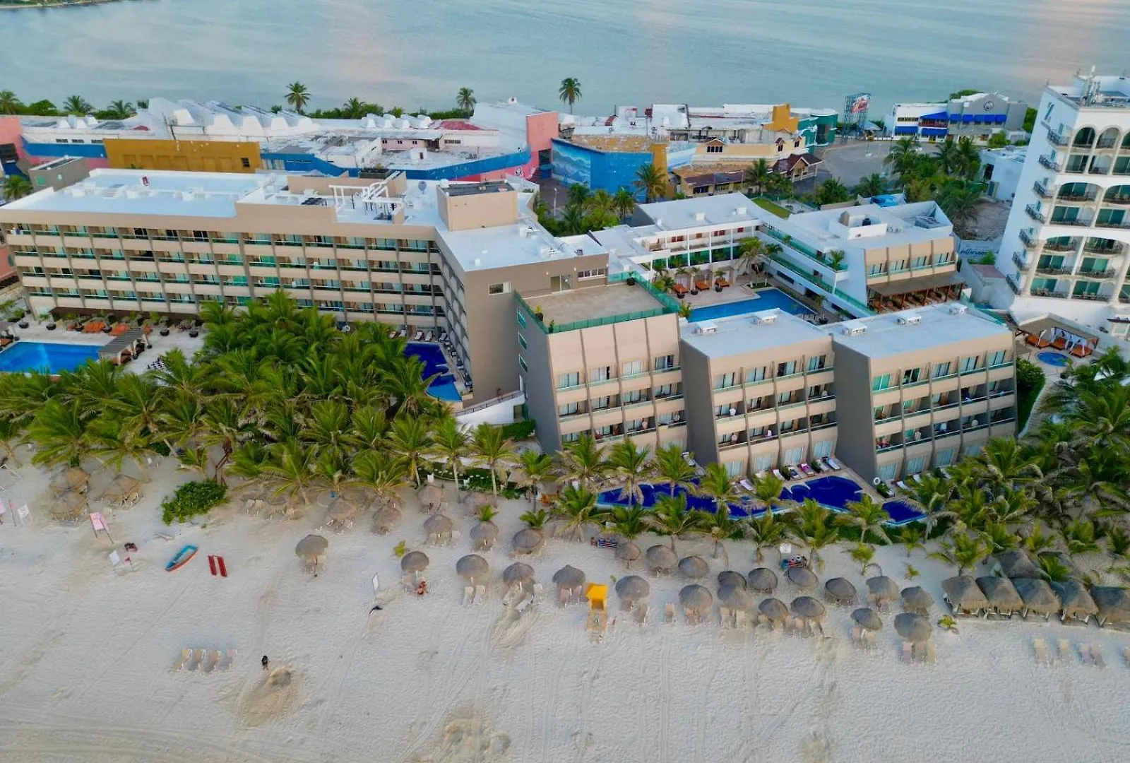 Flamingo Cancun All Inclusive 4*,