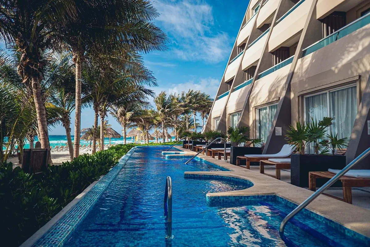 Flamingo Cancun All Inclusive