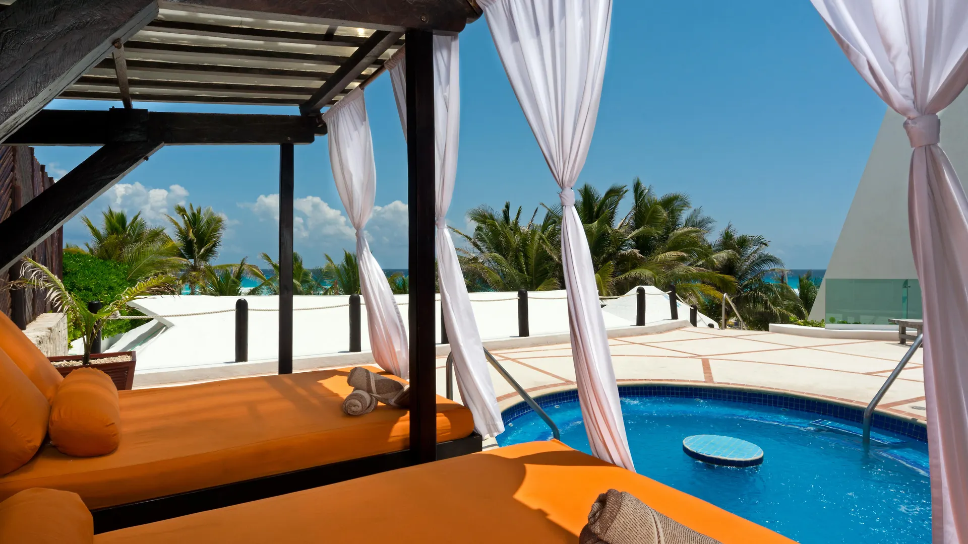 Flamingo Cancun All Inclusive 4*,