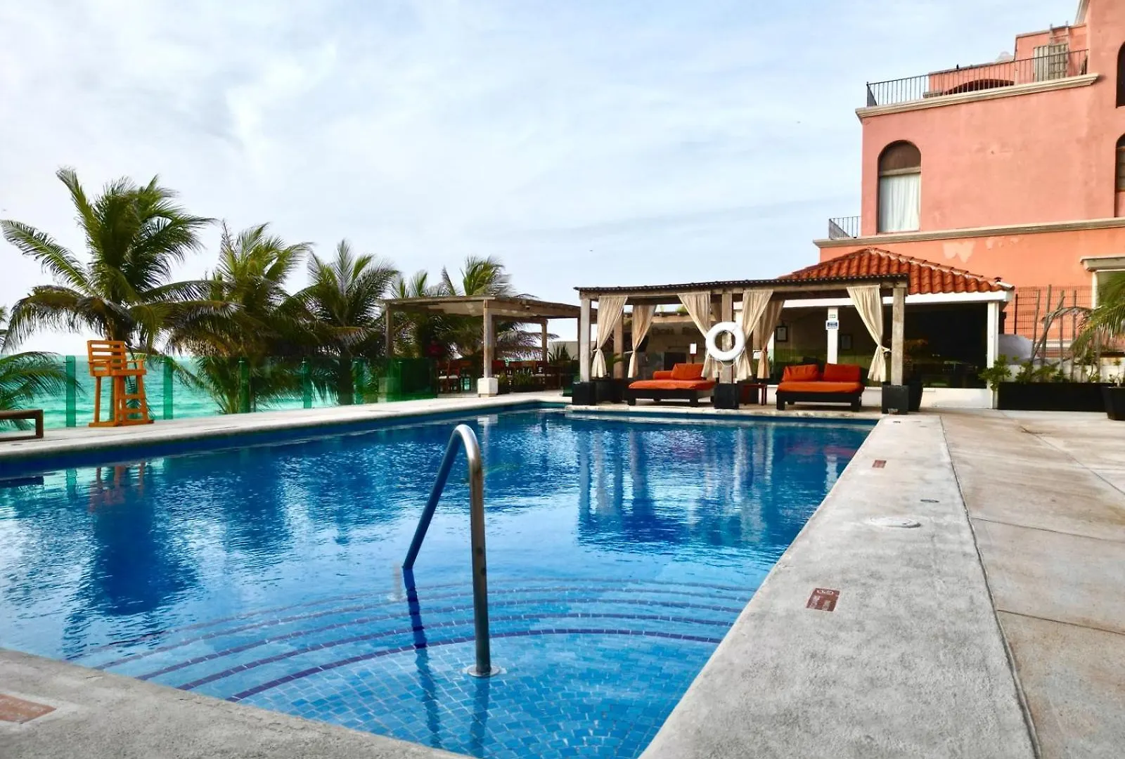 Flamingo Cancun All Inclusive Hotel
