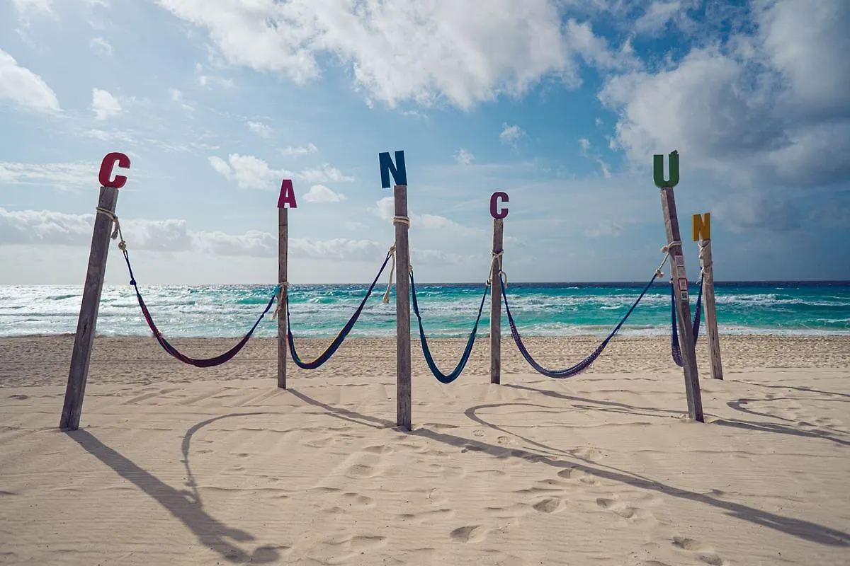 Flamingo Cancun All Inclusive 4*,